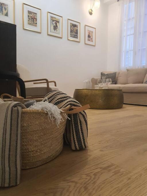 Chez Collette - Luxury In The Old ניס מראה חיצוני תמונה