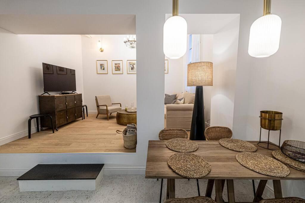 Chez Collette - Luxury In The Old ניס מראה חיצוני תמונה